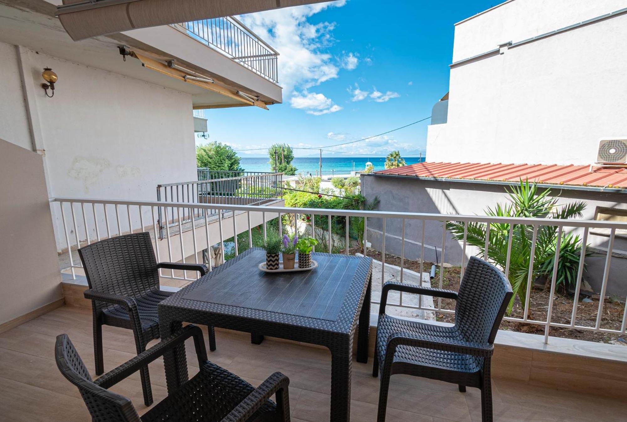 Sabbia Apartments Seafront By Rentalspro Services - Nea Moudania Halkidiki Eksteriør bilde